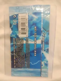 Factory Sealed Pokemon EX Crystal Guardians Booster Pack - Charizard Art - Image 2