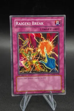 Raigeki Break 5DS2-EN036 Yu-Gi-Oh! 5D's 1st Edition YuGiOh TCG Light Play LP ++ - Image 1