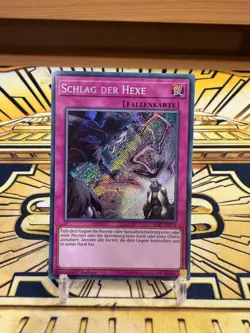 Yugioh Schlag der Hexe SAST-DE079 Secret Rare - Image 1