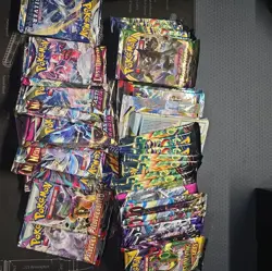 2000+ Pokemon Cards Bulk Lot Sword & Shield C/UC/R Evolving Skies LP - Image 4