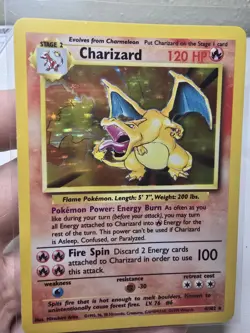 Pokemon 1999 TCG Charizard Base Set Holo Unlimited Rare Card 4/102 Vintage - Image 1