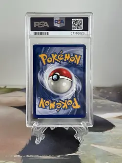 Pokemon Card Pikachu - Shadowless Red Cheeks - Base Set No. 58/102 - PSA 9 MINT - Image 2
