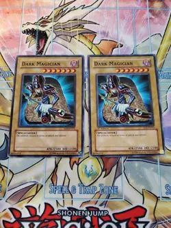 Yugioh - Dark Magician SD6-EN003 NM/MP 1st ed/Unlimited Common x2 - Image 1