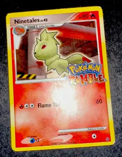 NINETALES 3/16 HOLO STAMP POKEMON RUMBLE 2009 - Image 1