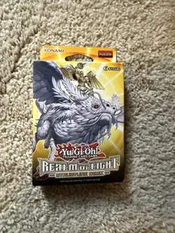 Konami Yu-Gi-Oh! Realm of Light Structure Deck Michael Arch-Lightsworn English - Image 1