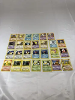 Pokemon Cards Vintage Shadowless Lot Of 27 Cards With 2 Mew Promos 1999 Base Set - Image 1