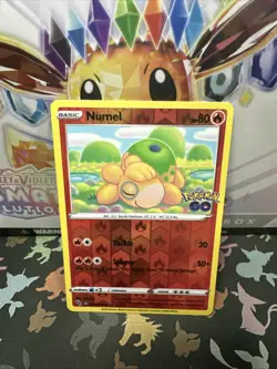 Numel (Peelable Ditto) 013/078 Pokemon GO Reverse Holo NM - Image 1