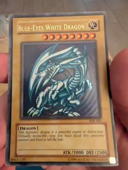 YUGIOH BLUE-EYES WHITE DRAGON SDK-001 ULTRA UNLIMITED ED MP - Image 1