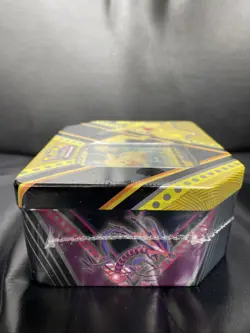 POKEMON TCG V POWERS PIKACHU V TIN BRAND NEW FACTORY SEALED.. 820650807398 - Image 4