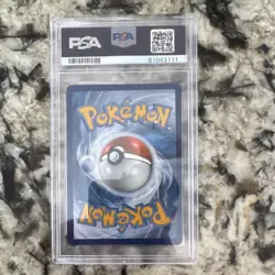 Pokemon Leon Full Art Secret Rare Holo Vivid Voltage 195/185 PSA 10 2020 English - Image 2