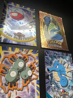 Topps pokemon TCG Lot Of 17 Various Editions 2 Holos - Image 3