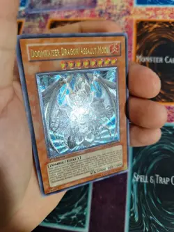 Yu-Gi-Oh! Doomkaiser Dragon/Assault Mode CRMS-EN019 Ultimate 1st NM Foil Shift - Image 3