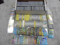 POKEMON TCG BULK BUNDLE c 3000 common cards, holos, reverse holos - Image 1