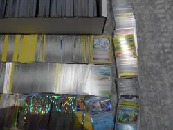 POKEMON TCG BULK BUNDLE c 3000 common cards, holos, reverse holos - Image 5