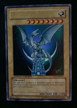 Yu-Gi-Oh! Blue-Eyes White Dragon (LP) Limited Edition Ultra Rare YAP1-EN001 - Image 1