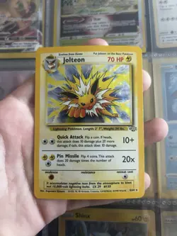 Pokemon Jolteon Holo Rare 4/64 Jungle Unlimited 70 HP TCG Card - Image 1