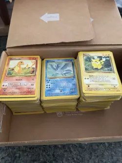 MASSIVE POKEMON VINTAGE WOTC CARD LOT - Image 1