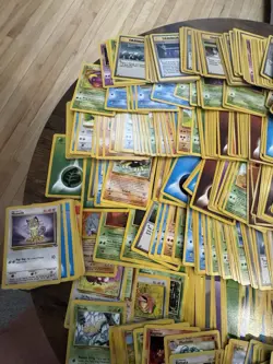 MASSIVE POKEMON VINTAGE WOTC CARD LOT - Image 3