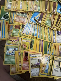 MASSIVE POKEMON VINTAGE WOTC CARD LOT - Image 4