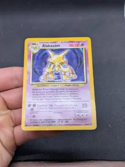 Pokemon Alakazam Base Set 1/102 Holo Rare WOTC Played - Image 3