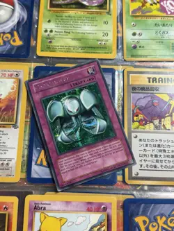 Yugioh Metalmorph FMR-003 Prismatic Secret Rare NM Forbidden Memories - Image 1