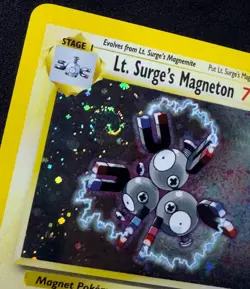 LP Swirl Lt. Surge's Magneton 8/132 Holo Rare Gym Heroes Pokemon WotC Vintage - Image 3