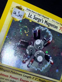 LP Swirl Lt. Surge's Magneton 8/132 Holo Rare Gym Heroes Pokemon WotC Vintage - Image 4