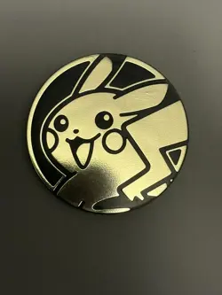 Pikachu Jumbo Coin - Character - Gold Pokemon TCG Card Game - Official Pokemon - Image 1