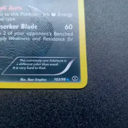 Pokemon TCG Karte - Hydreigon 103/99 Black&White Next Destinies Secret Rare - Image 4