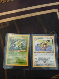 Scyther Fossil And 1st Edition Pidgeot pokemon tcg - Image 1