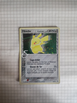 Carte Pokemon - Pikachu - Secrete Holo - 93/92 - Illustration Brillante (Holo) - Image 1