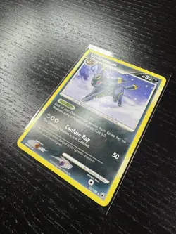 Umbreon Lv.43 32/100 Non Holo Rare Majestic Dawn Pokemon Card MP+ - Image 3