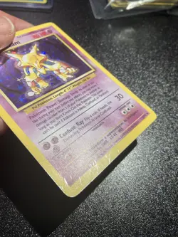 Pokemon TCG Alakazam Base Set 1/102 Holo 1999-2000 Wizards Base Set - Image 4
