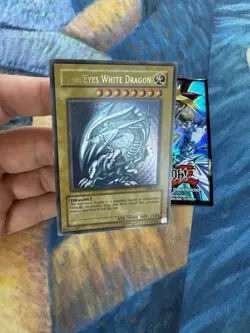 Blue-Eyes White Dragon SDK-001 Ultra Rare Unlimited 🔥WAVY 1.5 Print🔥 071💎NM💎 - Image 4