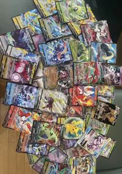 Pikachu RC7/RC25 B&W Legendary Treasures Pokemon Card Radiant Collection - Image 5