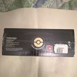 Pokemon TCG Sword & Shield Elite Trainer Box Plus Zacian English 2020 - Image 4