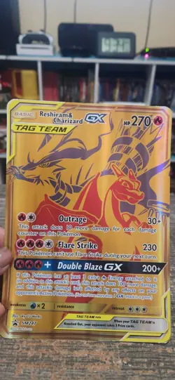Reshiram & Charizard GX SM247 Jumbo Cards Holo - Image 3