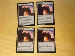 4 x MTG Basilisk Gate NM Commander Legends: Battle For Baldur’s Gate English - Image 1