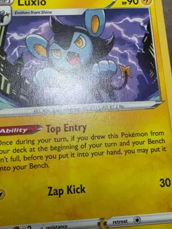 LP Pokemon Luxio Shining Fates 032/072 - Image 4