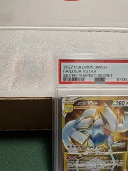 Pokemon TCG: Silver Tempest Lugia VSTAR #211/195 PSA 9 Secret Rare Full Art Holo - Image 2