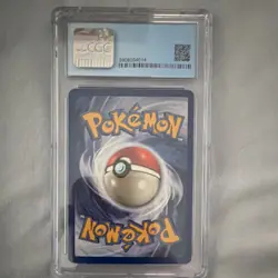The Pokemon Company Poliwrath 013/102 Base Set Unlimited Holo Rare 1999 CGC 8 - Image 2