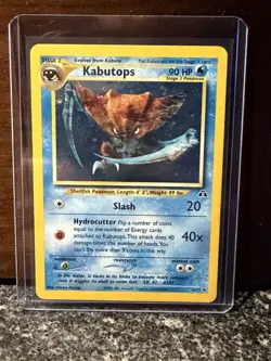 Pokemon TCG Kabutops Neo Discovery 6 Holo Unlimited Rare Card - Image 2