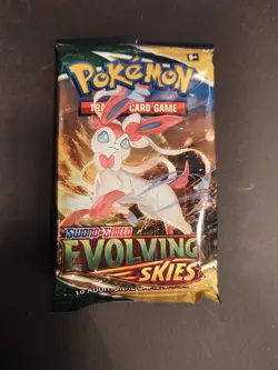 Pokemon TCG Sword & Shield Evolving Skies Booster Pack Sylveon cover 820650808777 - Image 1