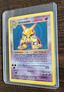 Pokemon TCG - Alakazam - 001/102 Base Set (Shadowless) Holo - Lightly Played - Image 2