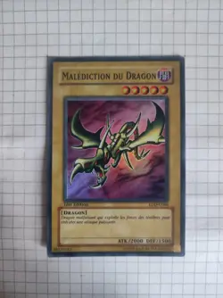 Carte Yu-Gi-Oh 1er edition - Malediction Du Dragon - Illustration Brillante Holo - Image 1