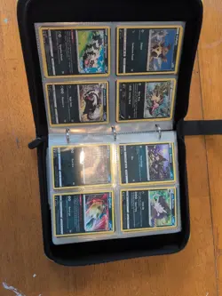 Mixed Lot Of 2 Binders Full Of Over 500 Pokemon Cards - Image 5