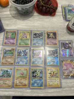 Nintendo Gyarados & Dark Alakazam Holo Foil Lot Pokemon TCG (15 Cards, Vintage) - Image 1