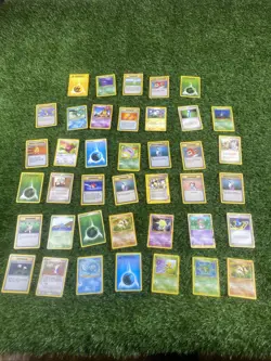 Lot Of 40 Pokemon TCG Base Set Cards /64 Trainer Energy More - Image 3