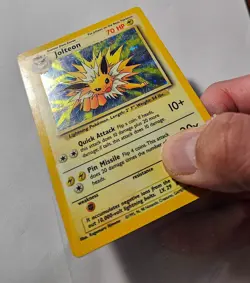 Pokemon Card - TCG Jolteon Holo Card 4 (No Symbol, Played With) - Image 5