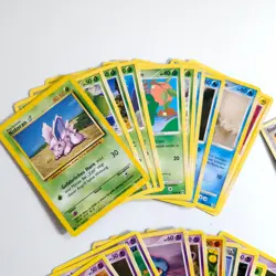 40x Pokemon Karten Vintage POOR! Sammlung gemischt div. Set TCG non Holo /V35 - Image 4